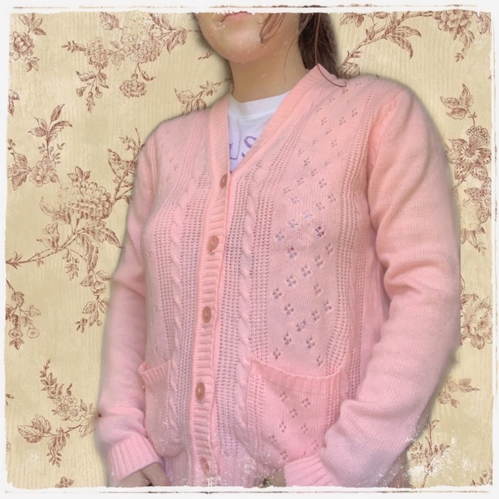 Light pink Vintage sweater 🌸